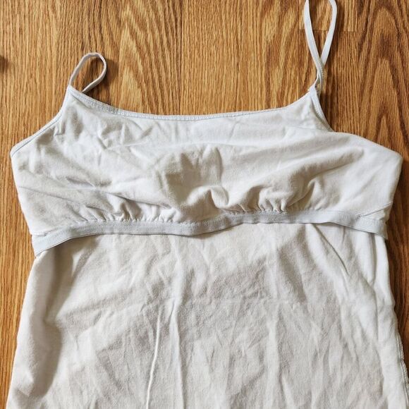 2 Tank Tops Size Large Red Racerback White Cami Top Self Bra - Picture 7 of 9